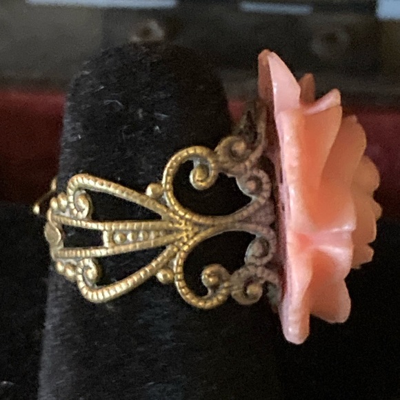Vintage Pink Rose Adjustable Ring - Picture 3 of 6